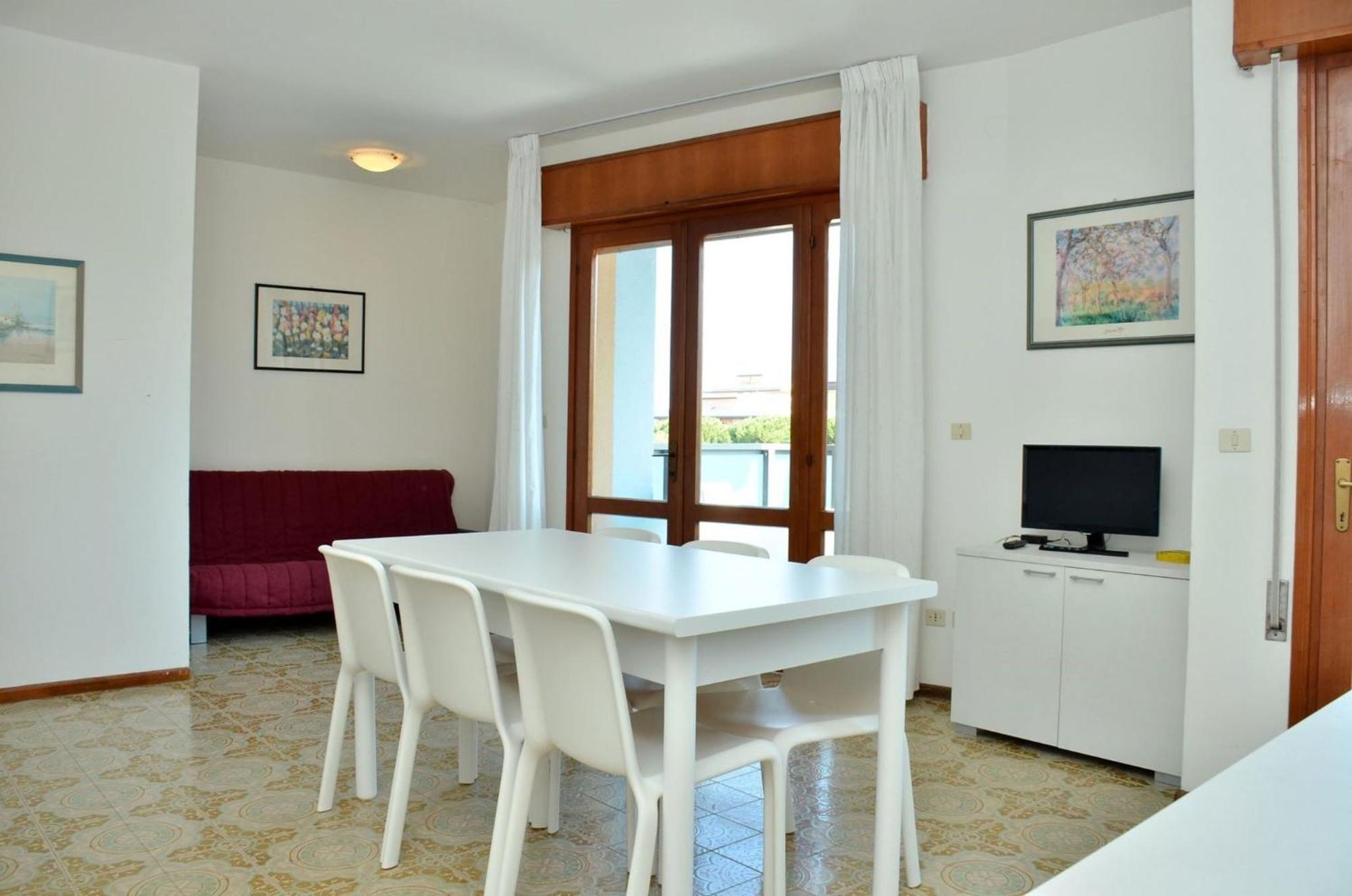 Comfy Flat For 6 Guests In - Beahost Apartment